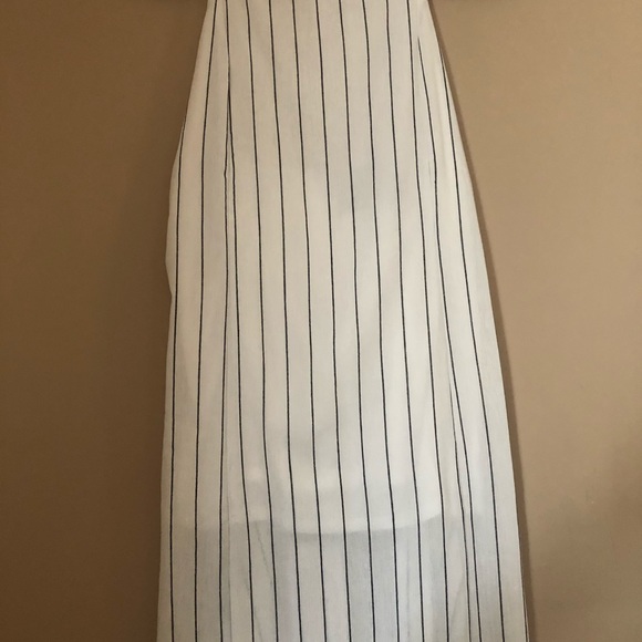 Workhall Maxi Dress - Picture 5 of 6